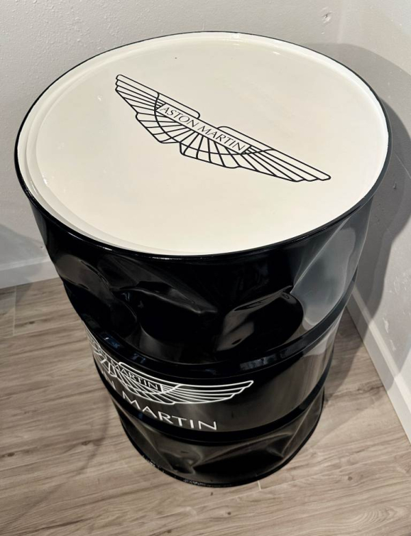 Aston Martin Drum - Guillaume & Anthony – Image 2