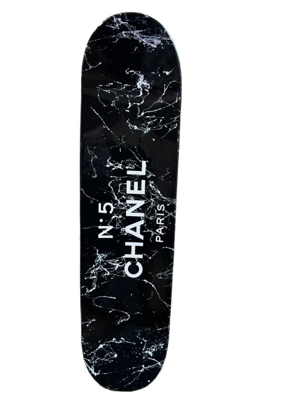 Chanel Marbled black and white skateboard – Image 3