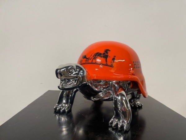 Hermes turtle - Fashion Desire - The Silver Peace Turtle - Van Apple – Image 2